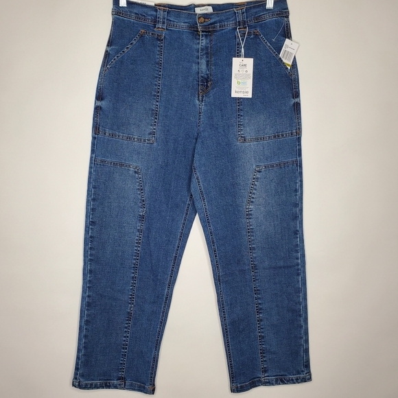Kensie Straight Leg Seamed Hi-Rise Jeans Size 14 Cargo Style Pockets Stretch NEW - Picture 1 of 14